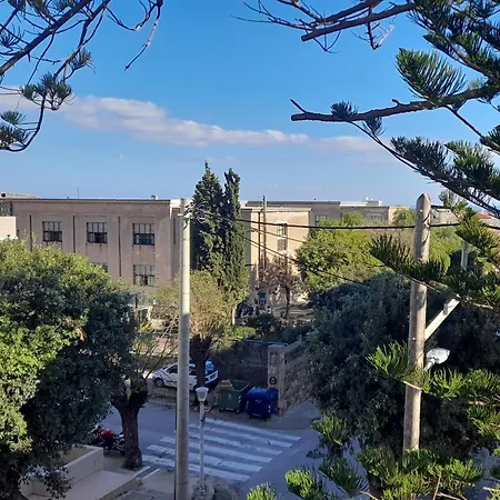 דירה 29 *